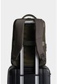 Tula Morral Oasis De Lona Para Hombre Detalle Acento De Color Tula Morral Oasis De Lona Para Hombre Detalle Acento De Color Verde Oliva VÉLEZ de Vélez
