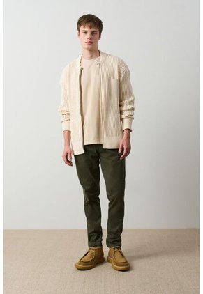 Sweater Tejido Para Hombre Hazel Sweater Tejido Para Hombre Hazel Crema S VÉLEZ