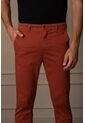 Pantalón Chino Fiore Semifit Para Hombre Bota Semi Ajustada Terracota Pantalón Chino Semifit Para Hombre Bota Semi Ajustada Terracota 32 Vélez de Vélez
