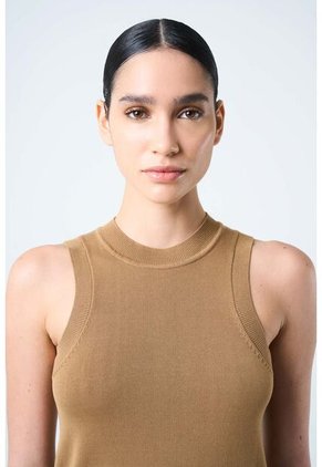 Top Tank Tejido Rectilíneo Para Mujer Manga Sisa Top Tank Tejido Rectilíneo Para Mujer Manga Sisa Miel S VÉLEZ