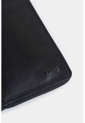 Porta Pasaporte Marmol De Cuero Para Mujer Grabado Porta Pasaporte Marmol De Cuero Para Mujer Grabado Negro VÉLEZ