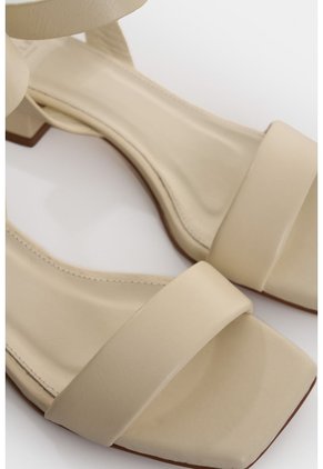 Sandalia Tacón Ursa De Cuero Para Mujer Amarre Talón Sandalia Tacón Ursa De Cuero Para Mujer Amarre Talón Blanco 35 VÉLEZ
