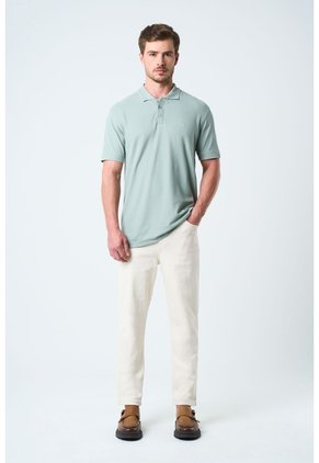 Polo Para Hombre Semi Fit Detalle Jacquard Polo Para Hombre Semi Fit Detalle Jacquard Agua Marina XS VÉLEZ