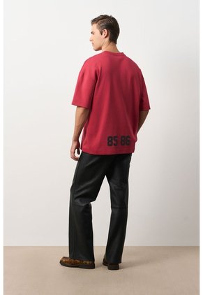 Camiseta Relaxed Fit Para Hombre Camiseta Relaxed Fit Para Hombre Rojo XS VÉLEZ