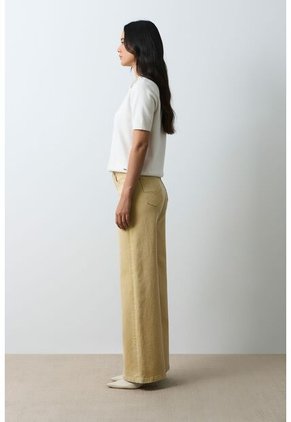 Polo Tejida Manga Corta Para Mujer Almaris Polo Tejida Manga Corta Para Mujer Almaris Crema XL VÉLEZ