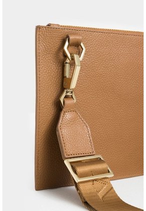 Cosmetiquera Delfos De Cuero Para Mujer Cargadera Removible Cosmetiquera Delfos De Cuero Para Mujer Cargadera Removible Miel VÉLEZ