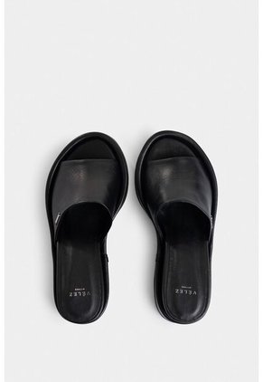 Sandalia Plataforma Geranio De Cuero Para Mujer Dima Ovalada Sandalia Plataforma Geranio De Cuero Para Mujer Dima Ovalada Negro 41 Vélez