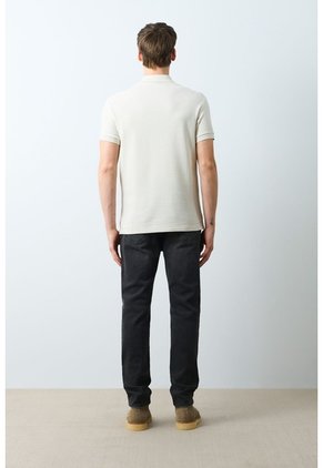 Polo Manga Corta Essential Para Hombre Textura Polo Manga Corta Essential Para Hombre Textura Arena M VÉLEZ