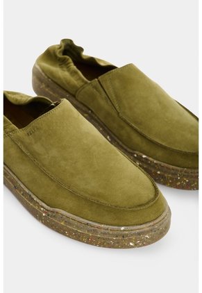 Mocasín En Cuero Para Hombre Malta 2.0 Mocasín En Cuero Para Hombre Malta 2.0 Verde Oliva 40 VÉLEZ