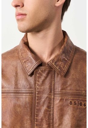 Chaqueta Bomber En Cuero Envejecido Para Hombre Chaqueta Bomber En Cuero Envejecido Para Hombre Cafe S VÉLEZ