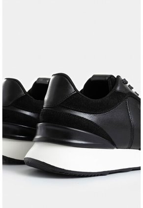 Tenis Monza 2 De Cuero Para Hombre Efecto Artesanal Tenis Monza 2 De Cuero Para Hombre Efecto Artesanal Negro 39 Vélez