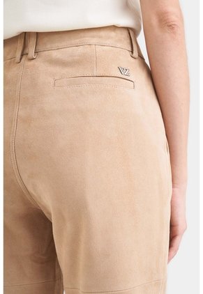 Pantalón Baggy En Gamuza Para Mujer Fit Holgado Pantalón Baggy En Gamuza Para Mujer Fit Holgado Kaky 08 VÉLEZ