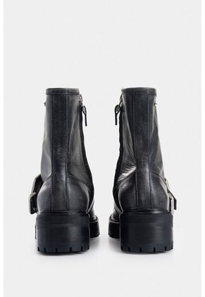 Botines Chelsea Noir De Cuero Brush Off Para Mujer Tipo Rider Botines Chelsea Noir De Cuero Brush Off Para Mujer Tipo Rider Negro 38 VÉLEZ