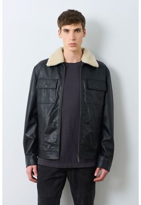 Chaqueta Oculto De Cuero Para Hombre Silueta Aviador Chaqueta Oculto De Cuero Para Hombre Silueta Aviador Negro S VÉLEZ