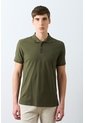 Polo Para Hombre Semi Fit Detalle Jacquard Polo Para Hombre Semi Fit Detalle Jacquard Verde Oliva L VÉLEZ de Vélez