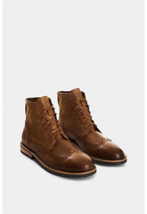 Botas De Cuero Gamuzado Y Liso Para Hombre Gael Botas De Cuero Gamuzado Y Liso Para Hombre Gael Miel 44 VÉLEZ