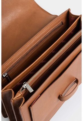 Bowling Maxi Garniel De Cuero Para Mujer Cadena Gruesa Bowling Maxi Garniel De Cuero Para Mujer Cadena Gruesa Miel Vélez