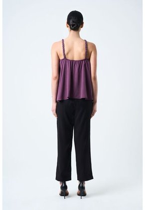 Camisa Canes Fit Holgado Para Mujer Detalle Trenzado Camisa Canes Fit Holgado Para Mujer Detalle Trenzado Mora M VÉLEZ