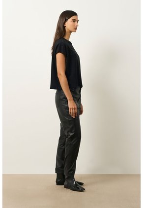 Top Tejido Atacama Para Mujer Oversized Top Tejido Atacama Para Mujer Oversized Negro L VÉLEZ
