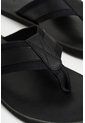 Sandalia Plana Alfil 2 De Cuero Para Hombre Capellada En Reata Sandalia Plana Alfil 2 De Cuero Para Hombre Capellada En Reata Negro 45 VÉLEZ de Vélez