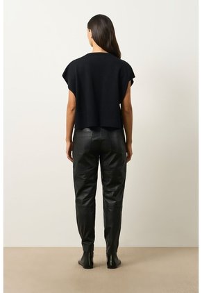 Top Tejido Atacama Para Mujer Oversized Top Tejido Atacama Para Mujer Oversized Negro L VÉLEZ