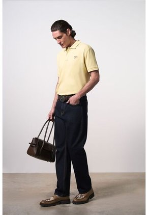 Polo Manga Corta Semi Fit Para Hombre Polo Manga Corta Semi Fit Para Hombre Amarillo XS VÉLEZ