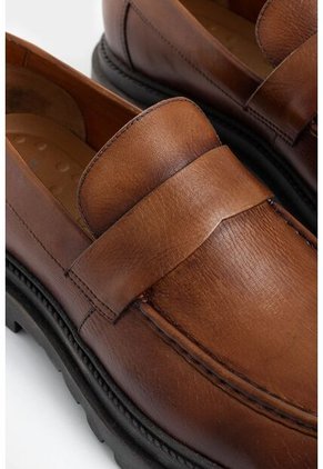 Mocasines Sunny De Cuero Para Hombre Antifaz Mocasines Sunny De Cuero Para Hombre Antifaz Miel 38 Vélez