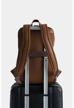 Morral Shade De Cuero Para Hombre Diseño Slim Morral Shade De Cuero Para Hombre Diseño Slim Miel Vélez