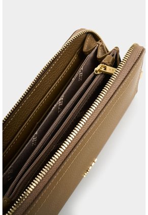 Portachequera En Cuero Para Mujer Arezzo Portachequera En Cuero Para Mujer Arezzo Tabaco VÉLEZ