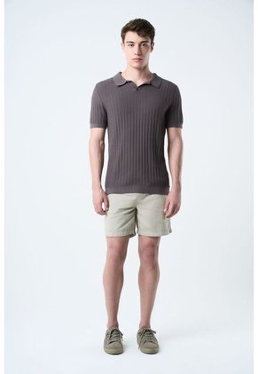 Bermuda Marfil En Lino Para Hombre Silueta Amplia Bermuda Marfil En Lino Para Hombre Silueta Amplia Arena 36 VÉLEZ