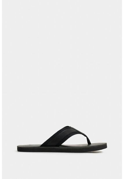 Sandalia Plana Alfil 2 De Cuero Para Hombre Capellada En Reata Sandalia Plana Alfil 2 De Cuero Para Hombre Capellada En Reata Negro 40 VÉLEZ