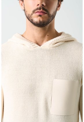 Sweater Semi Fit Tejido Para Hombre Oroa Sweater Semi Fit Tejido Para Hombre Oroa Crema L VÉLEZ