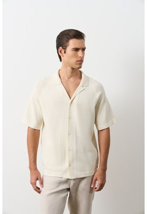Camisa Manga Corta Tejida Para Hombre Lumbre Camisa Manga Corta Tejida Para Hombre Lumbre Crema S VÉLEZ