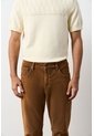Jeans Fit Regular Para Hombre Dakar Jeans Fit Regular Para Hombre Dakar Miel 34 VÉLEZ de Vélez