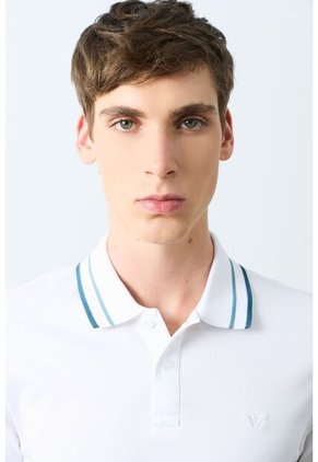 Polo Manga Corta Para Hombre Luzia Polo Manga Corta Para Hombre Luzia Blanco M VÉLEZ