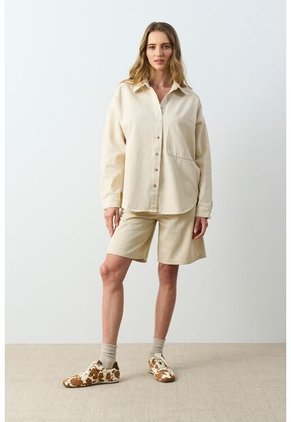Camisa Acrux Para Mujer Oversized Camisa Acrux Para Mujer Oversized Arena S VÉLEZ
