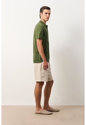 Camisa Manga Corta Tejida Para Hombre Ikal Camisa Manga Corta Tejida Para Hombre Ikal Verde Oliva XL VÉLEZ