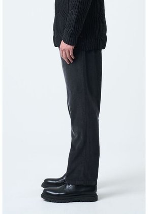 Pantalón Orión Prenses Para Hombre Semi Holgado Pantalón Orión Prenses Para Hombre Semi Holgado Gris 34 VÉLEZ