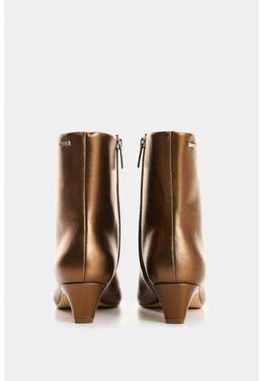 Botines De Cuero Para Mujer Lyra Botines De Cuero Para Mujer Lyra Bronce 39 VÉLEZ
