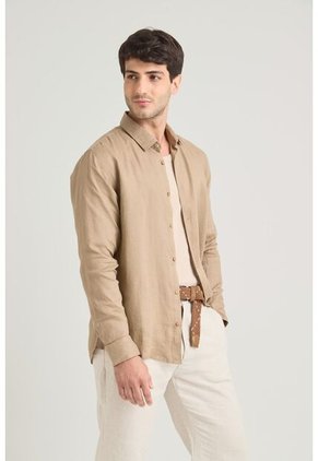 Camisa Manga Larga En Lino Para Hombre Silueta Semi Ajustada Camisa Manga Larga En Lino Para Hombre Silueta Semi Ajustada Tabaco M VÉLEZ