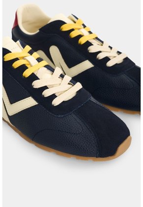 Tenis En Cuero Para Hombre Blooms Tenis En Cuero Para Hombre Blooms Azul 45 VÉLEZ