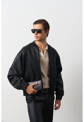 Chaqueta Bomber En Cuero Texturizado Para Hombre Calypso Chaqueta Bomber En Cuero Texturizado Para Hombre Calypso Negro XXL VÉLEZ