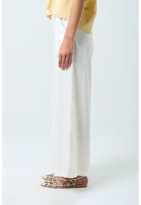 Pantalón Palazzo Caltha Para Mujer Fit Holgado Pantalón Palazzo Caltha Para Mujer Fit Holgado Crema 10 VÉLEZ