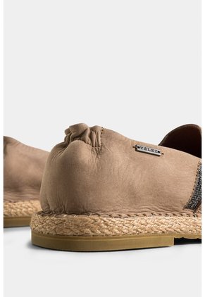 Mocasines De Cuero Para Mujer Detalle Millaré Lateral Mocasines De Cuero Para Mujer Detalle Millaré Lateral Arena 36 VÉLEZ