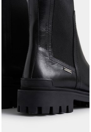 Botines Caltha 2.0 De Cuero Para Mujer Tractorados Botines Caltha 2.0 De Cuero Para Mujer Tractorados Negro 38 VÉLEZ
