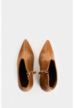 Botines Agata De Cuero Para Mujer Silueta Punta Botines Agata De Cuero Para Mujer Silueta Punta Miel 35 VÉLEZ