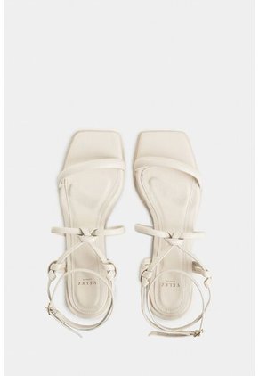 Sandalia Plana Rosa En Cuero Para Mujer Straps Nudos Sandalia Plana Rosa En Cuero Para Mujer Straps Nudos Blanco 35 Vélez