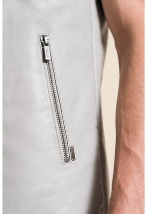 Chaleco Doble Faz Acolchado Para Hombre En Poliéster Y Cuero Chaleco Doble Faz Acolchado Para Hombre En Poliéster Y Cuero Azul Aguamarina M VÉLEZ