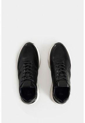 Tenis Cooper 3 De Cuero Para Hombre Spoiler En Contraste Tenis Cooper 3 De Cuero Para Hombre Spoiler En Contraste Negro 46 VÉLEZ