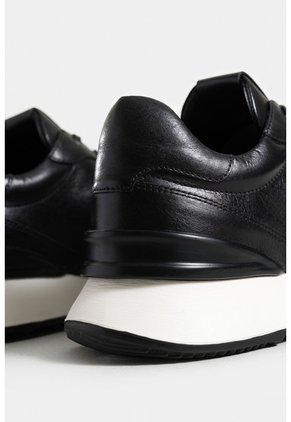 Tenis Cooper 3 De Cuero Para Hombre Spoiler En Contraste Tenis Cooper 3 De Cuero Para Hombre Spoiler En Contraste Negro 46 VÉLEZ